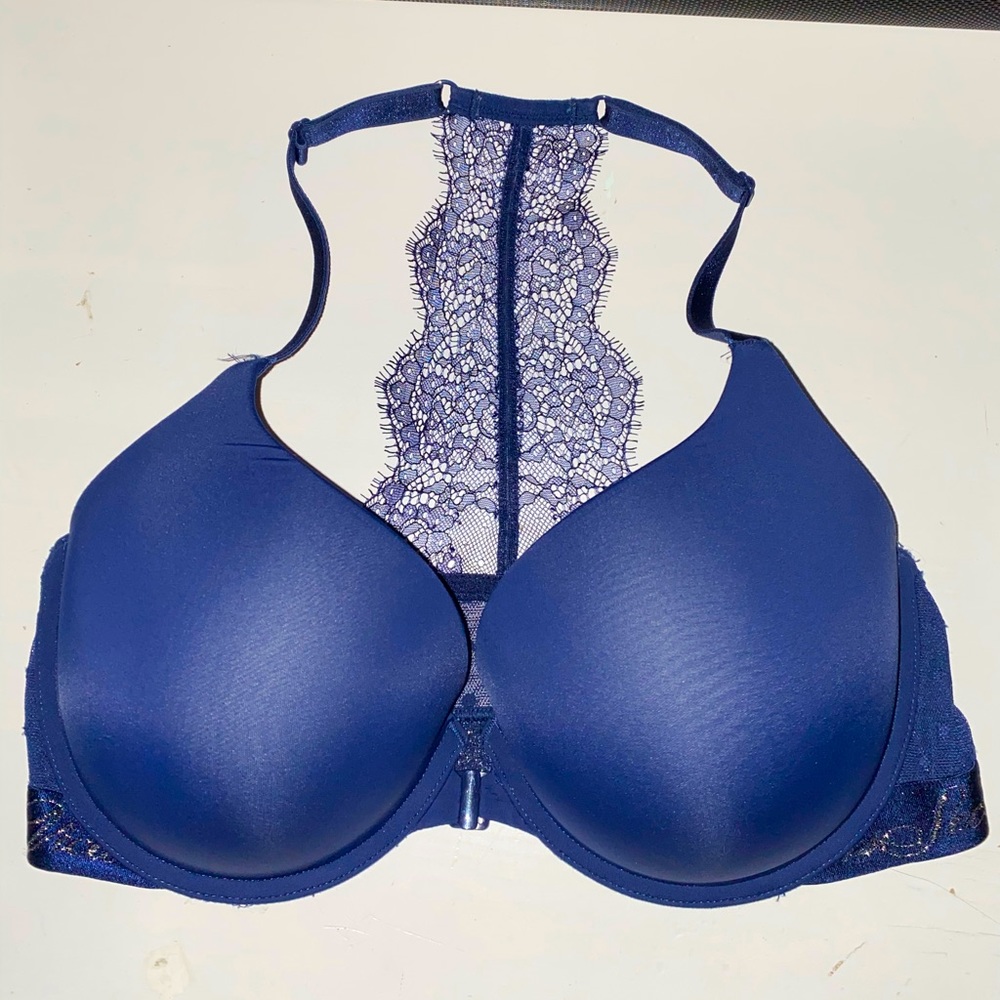 Navy Blue Victoria’s Secret Push Up Bra